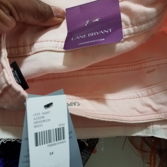 Capris - Picture 3 of 5